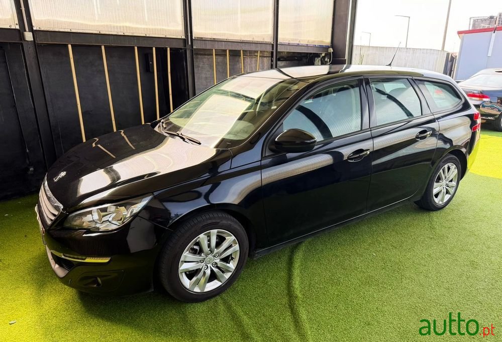 2015' Peugeot 308 Sw photo #4