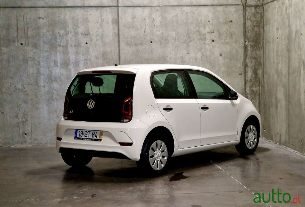 2017' Volkswagen Up photo #4