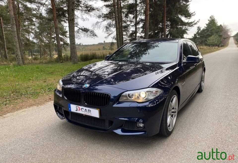 2013' BMW 525 photo #4