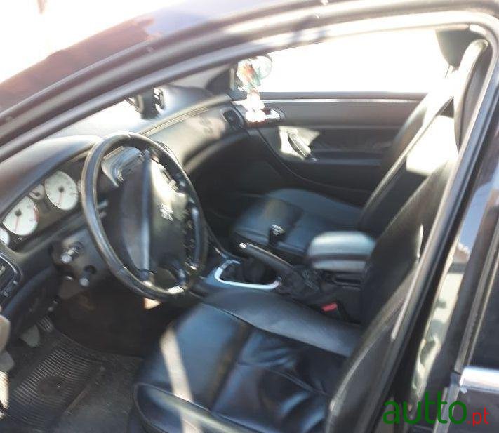 2000' Peugeot 607 2.2 Hdi photo #2