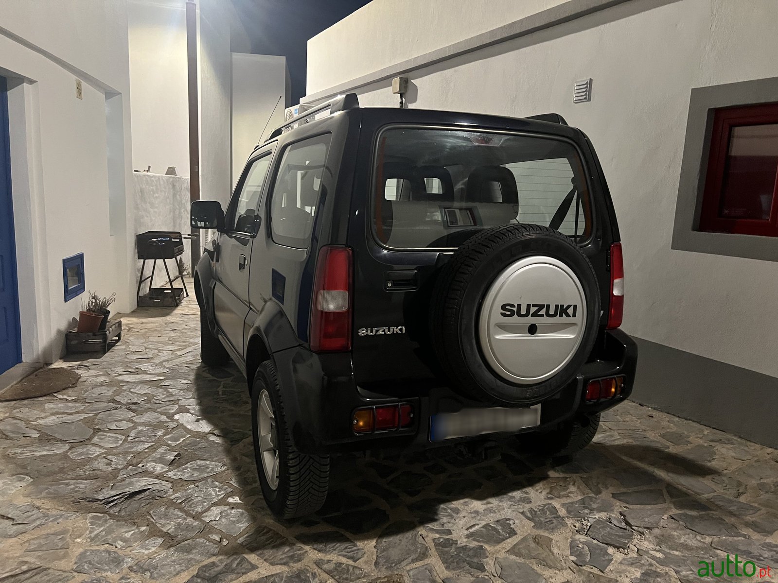 2011' Suzuki Jimny photo #1