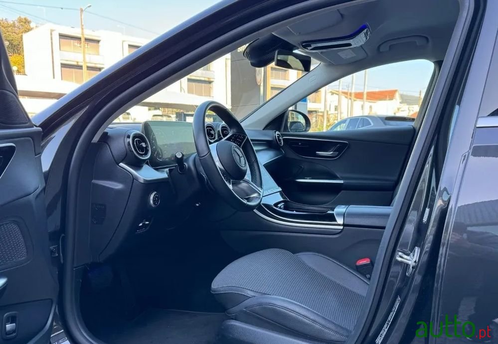 2022' Mercedes-Benz Classe C D Avantgarde photo #2