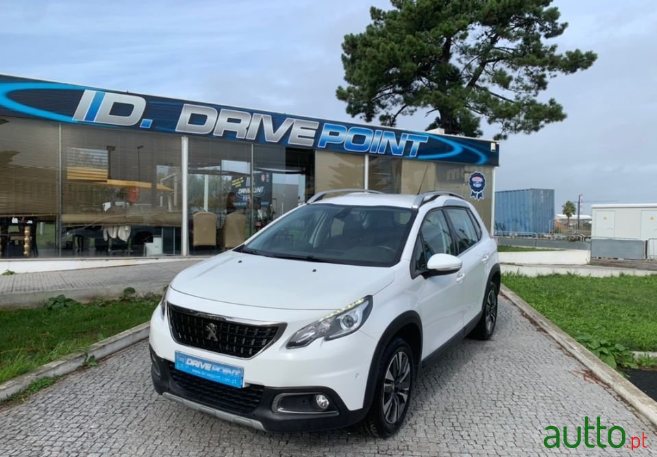 2017' Peugeot 2008 photo #1