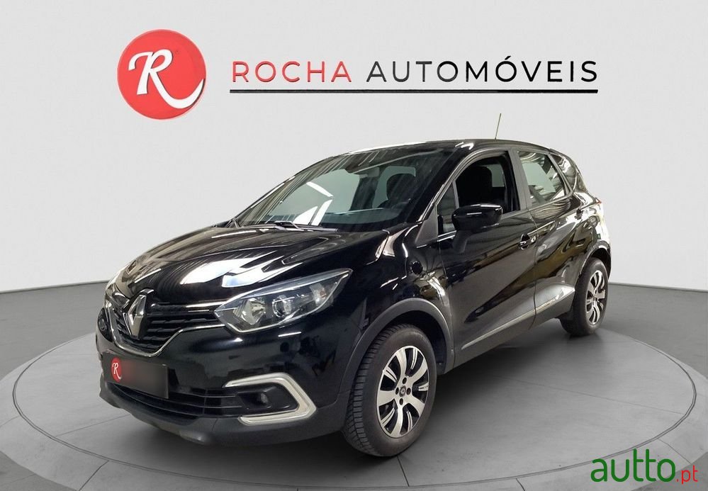 2019' Renault Captur photo #1