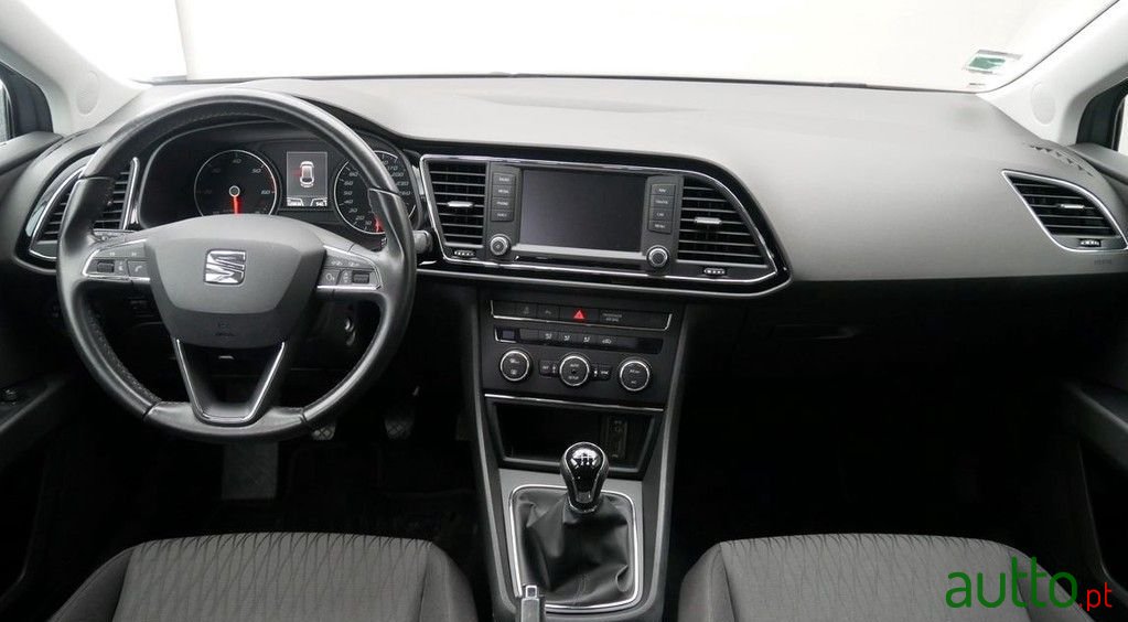 2016' SEAT Leon photo #6
