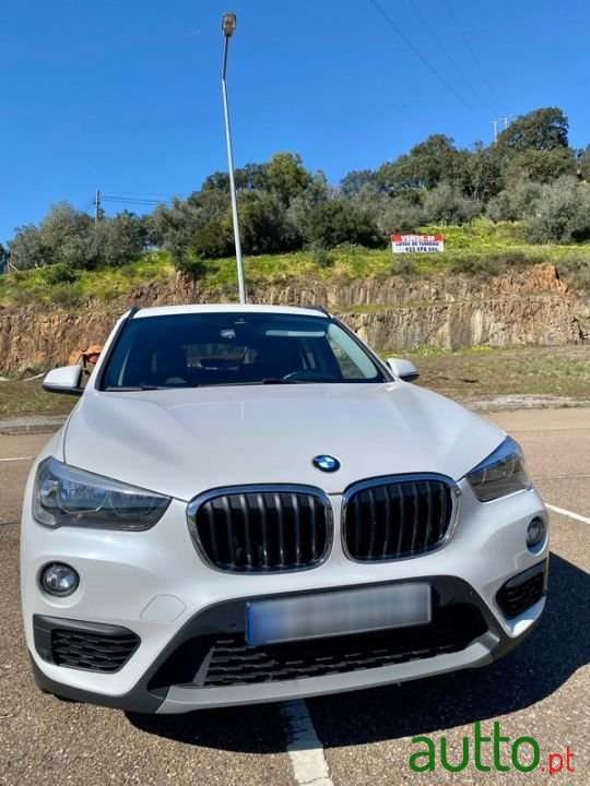 2017' BMW X1 photo #2