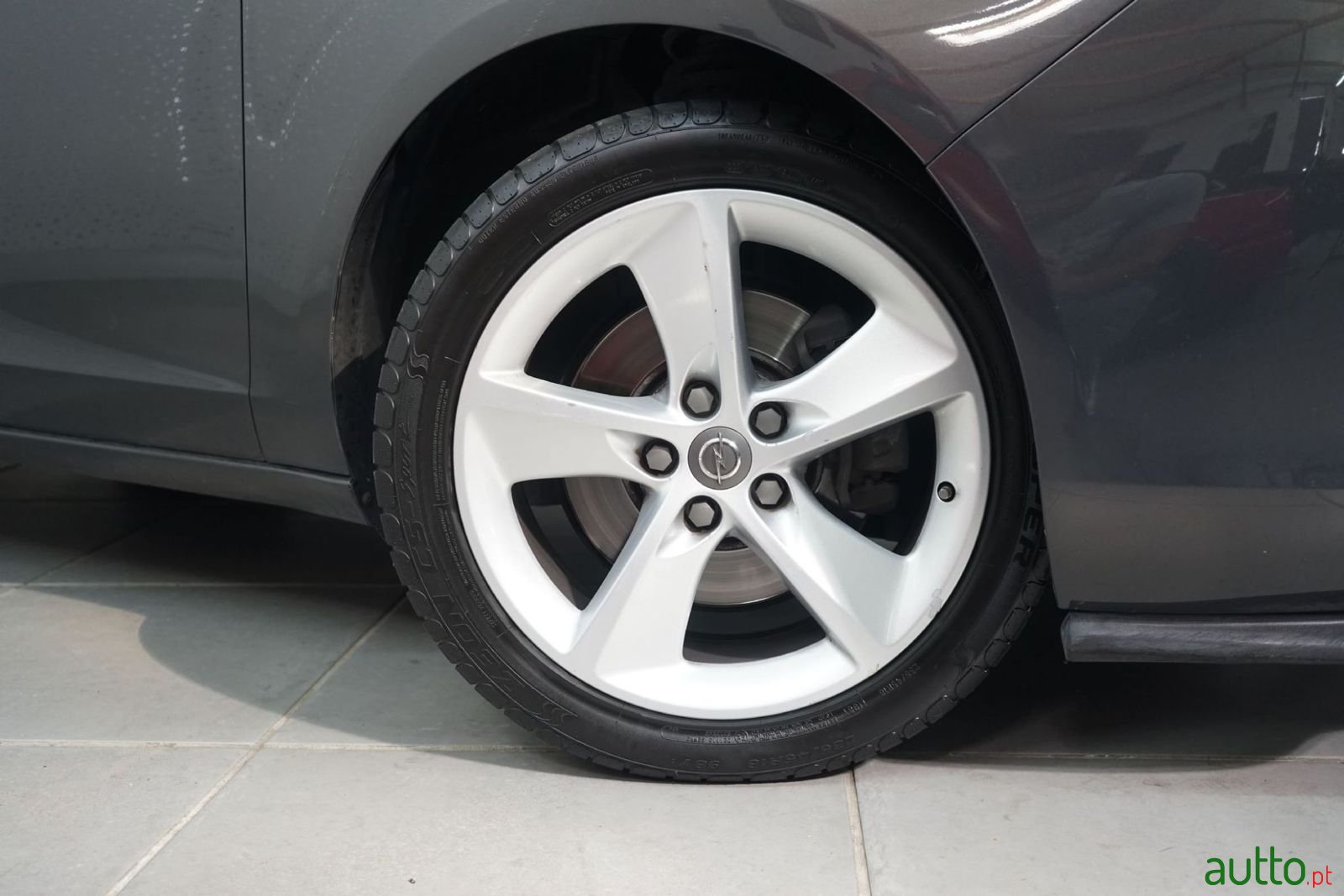 2012' Opel Zafira photo #5