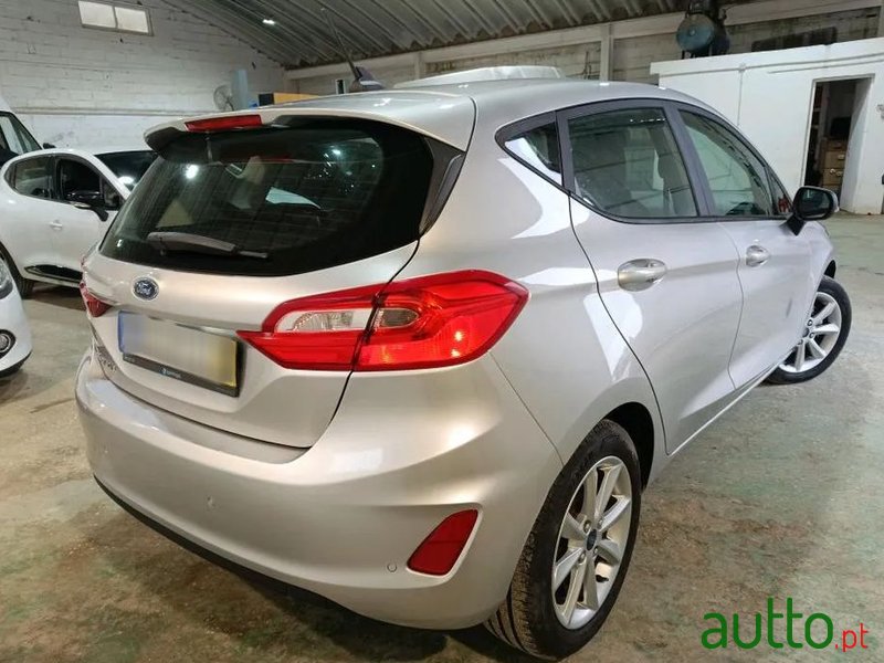 2020' Ford Fiesta 1.5 Tdci Connected photo #2