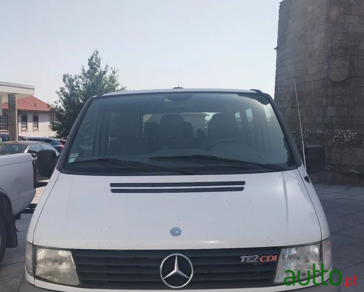 2001' Mercedes-Benz Vito 112 2.2 Cdi/30 photo #2