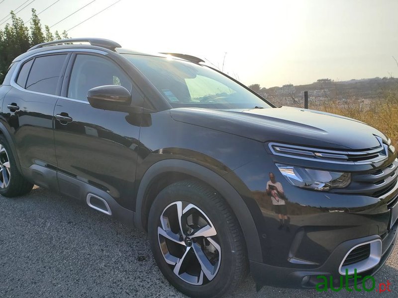 2019' Citroen C5 Aircross photo #3