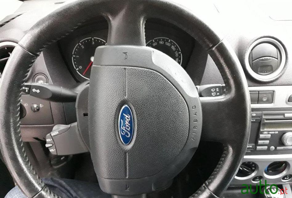 2006' Ford Fusion Connection 5P photo #2