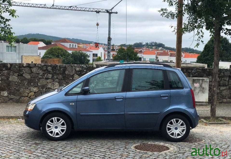 2004' Fiat Idea photo #5