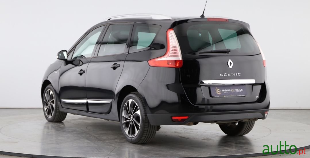 2015' Renault Grand Scenic photo #5