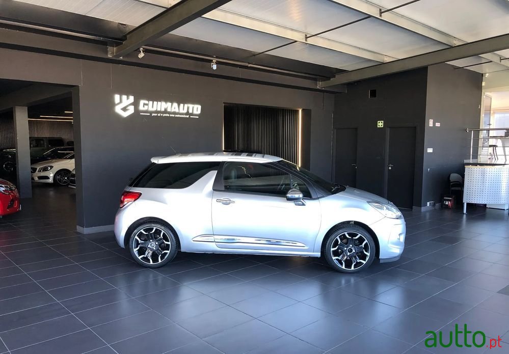 2012' Citroen DS3 photo #4