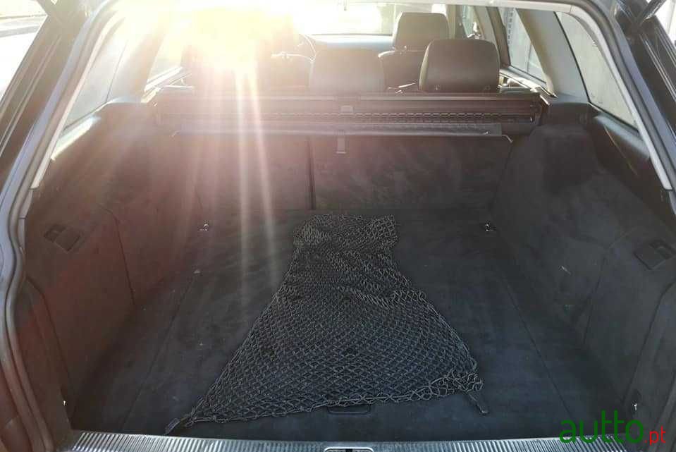 2004' Audi A6 Allroad photo #3