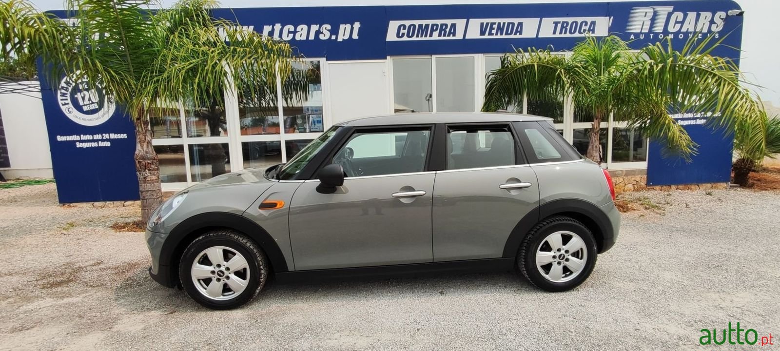 2017' MINI One photo #5