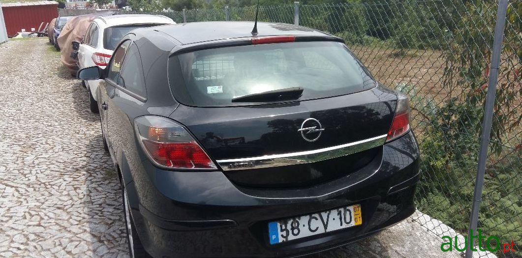 2007' Opel Astra photo #2