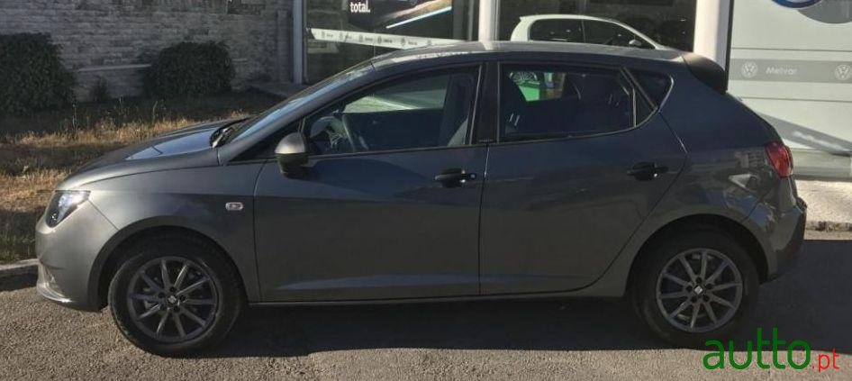 2016' SEAT Ibiza 1.2 Tdi I-Tech photo #1