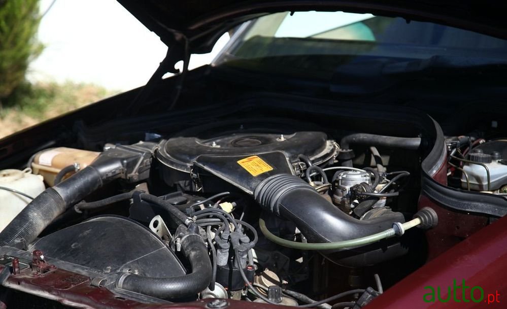 1986' Mercedes-Benz 200 Standard photo #6