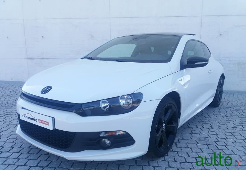 2013' Volkswagen Scirocco photo #3