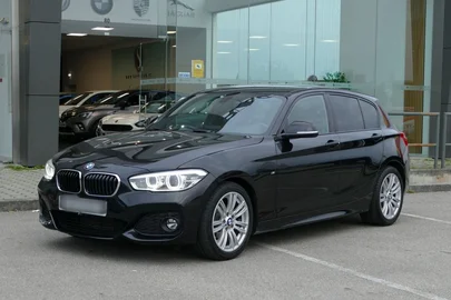 2017' BMW Série 1 D Pack M