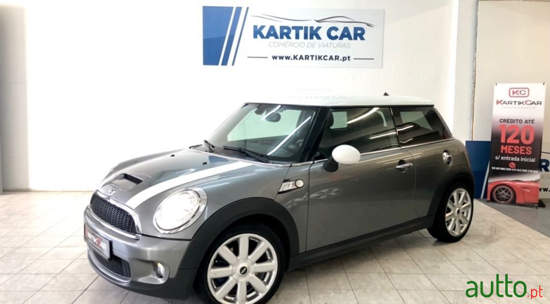 2009' MINI Cooper photo #1