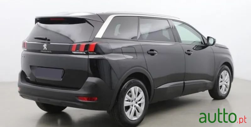 2020' Peugeot 5008 Puretech photo #5