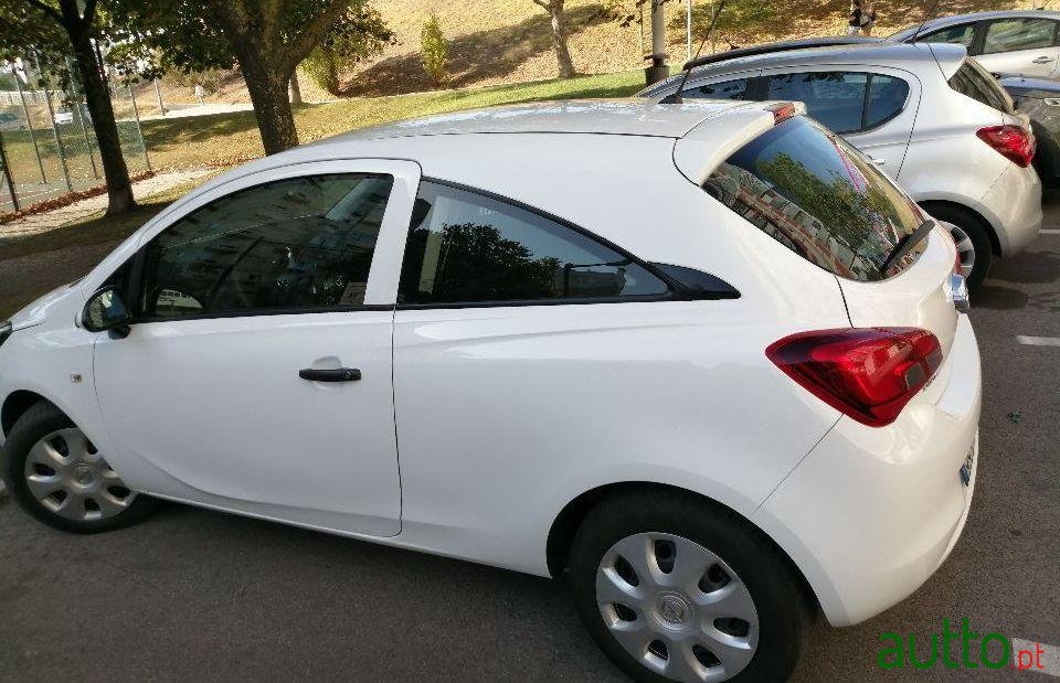 2016' Opel Corsa E - Van photo #2