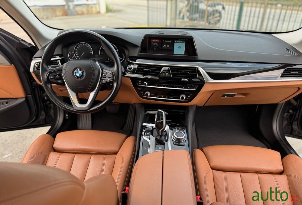2019' BMW Série 5 photo #4