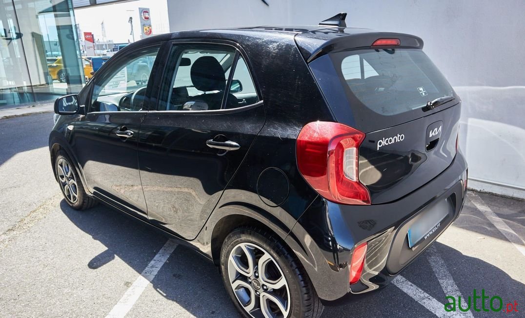2020' Kia Picanto photo #3