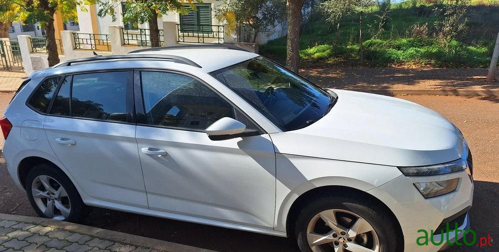 2021' Skoda Kamiq 1.0 Tsi Ambition photo #1