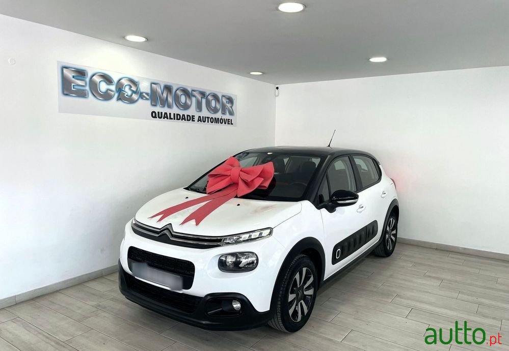 2018' Citroen C3 1.2 Puretech Feel photo #1