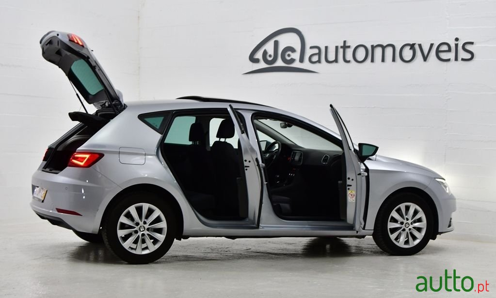 2018' SEAT Leon photo #6