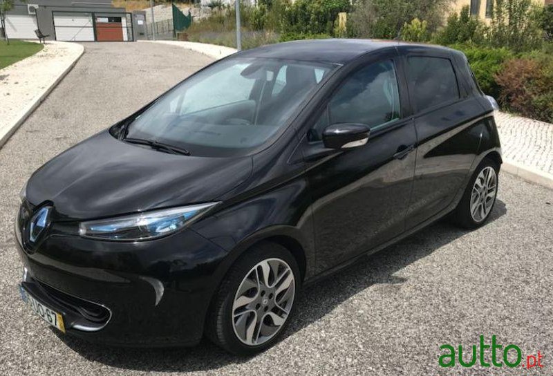 2015' Renault Zoe photo #2