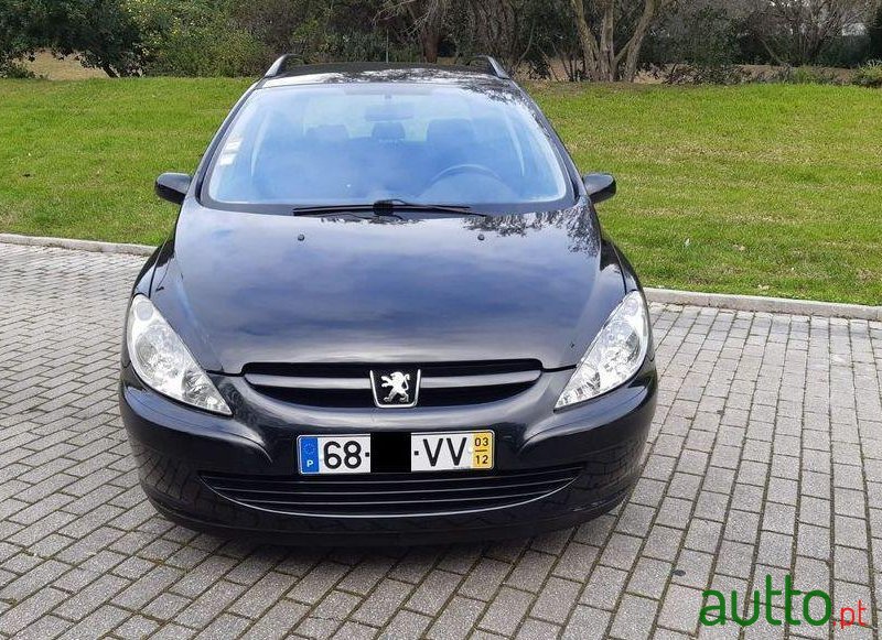 2003' Peugeot 307 Sw photo #2