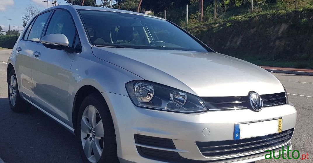 2013' Volkswagen Golf photo #1