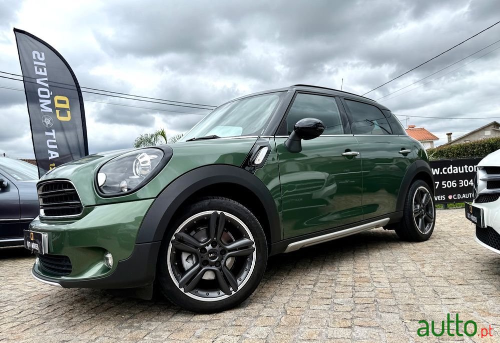 2016' MINI Countryman Cooper D photo #3