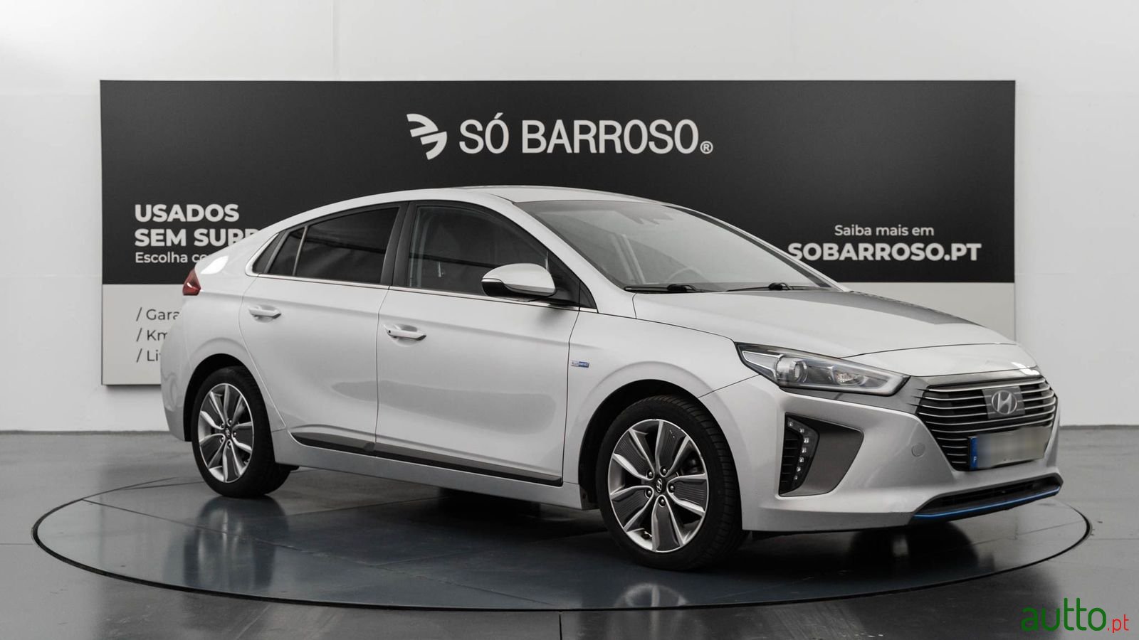 2019' Hyundai Ioniq photo #5