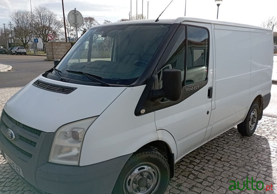 2008' Ford Transit photo #1