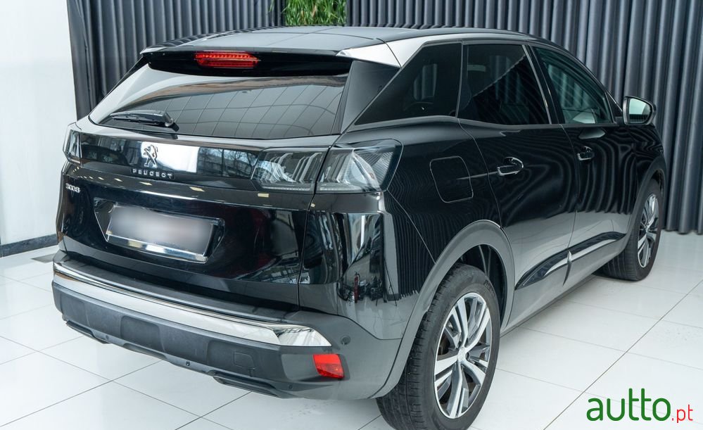 2023' Peugeot 3008 photo #3
