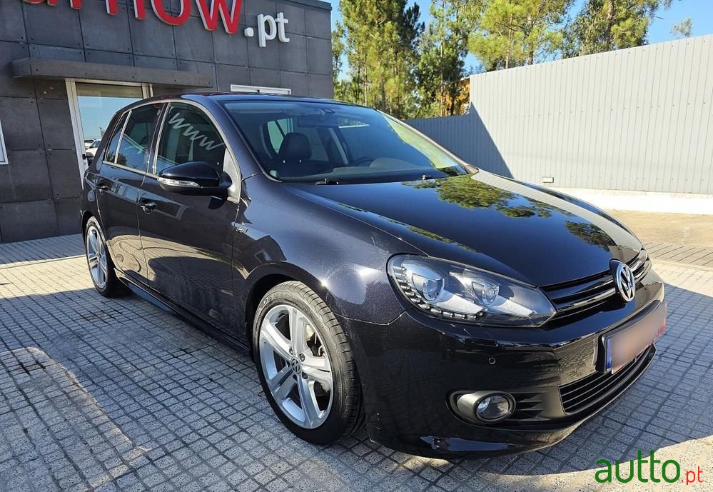 2012' Volkswagen Golf photo #3