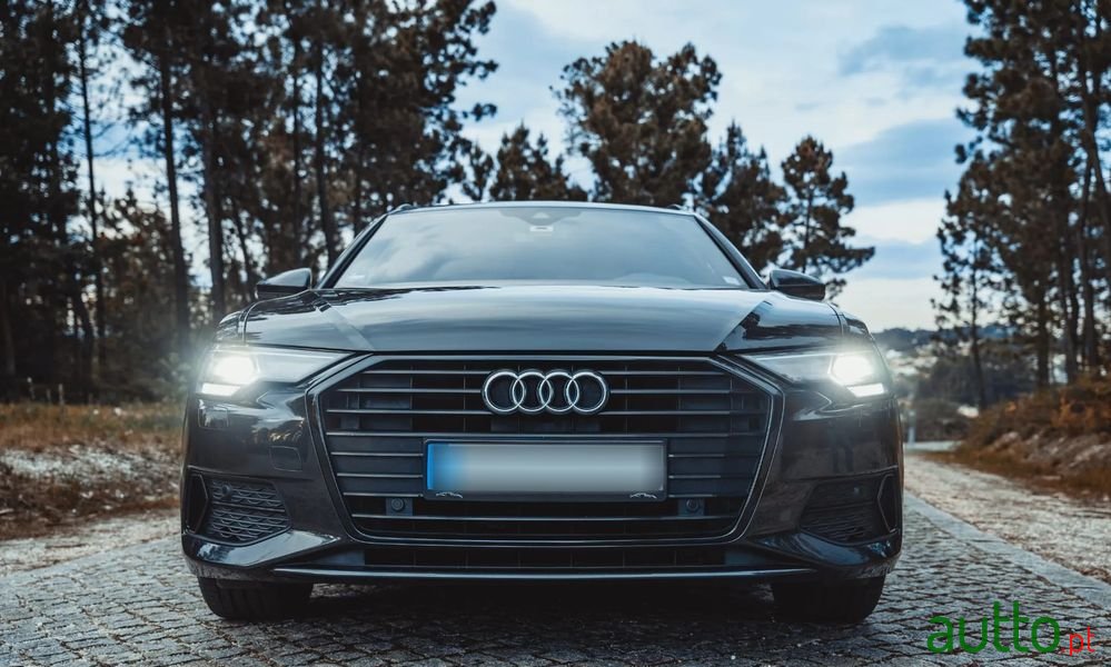 2020' Audi A6 Avant photo #2