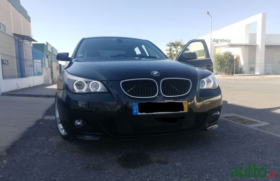 2005' BMW 525 photo #2