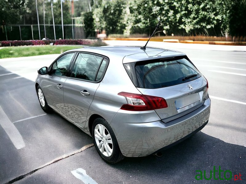 2014' Peugeot 308 1.6 Bluehdi Allure J17 photo #4