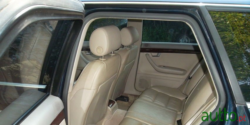 2008' Audi A4 Allroad Avant photo #3