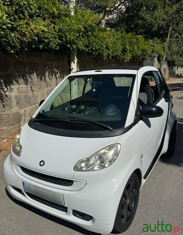 2010' Smart Fortwo photo #1