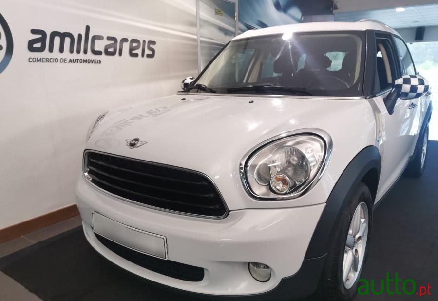 2013' MINI Countryman One D photo #3