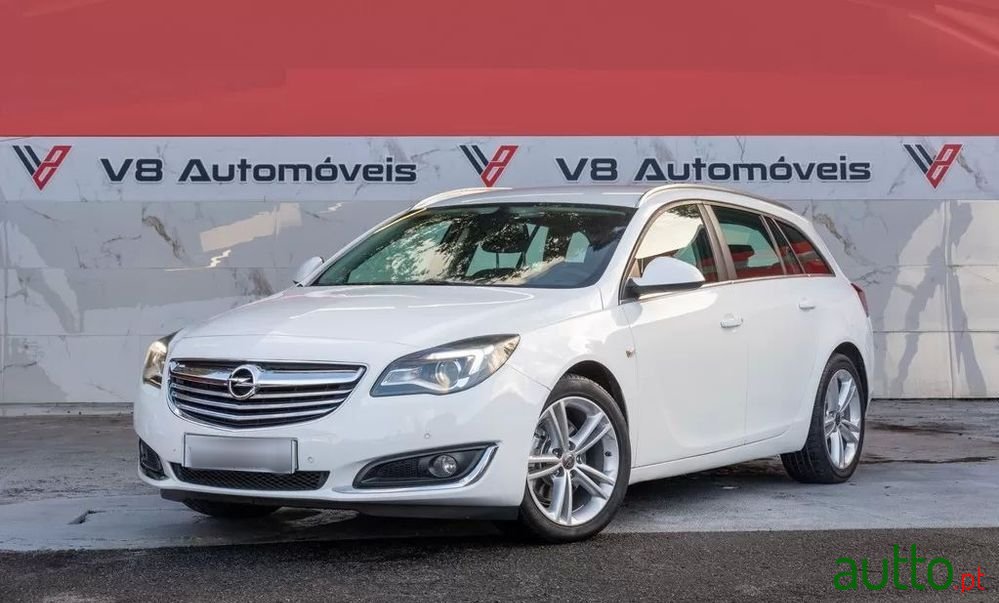 2014' Opel Insignia Sports Tourer photo #1