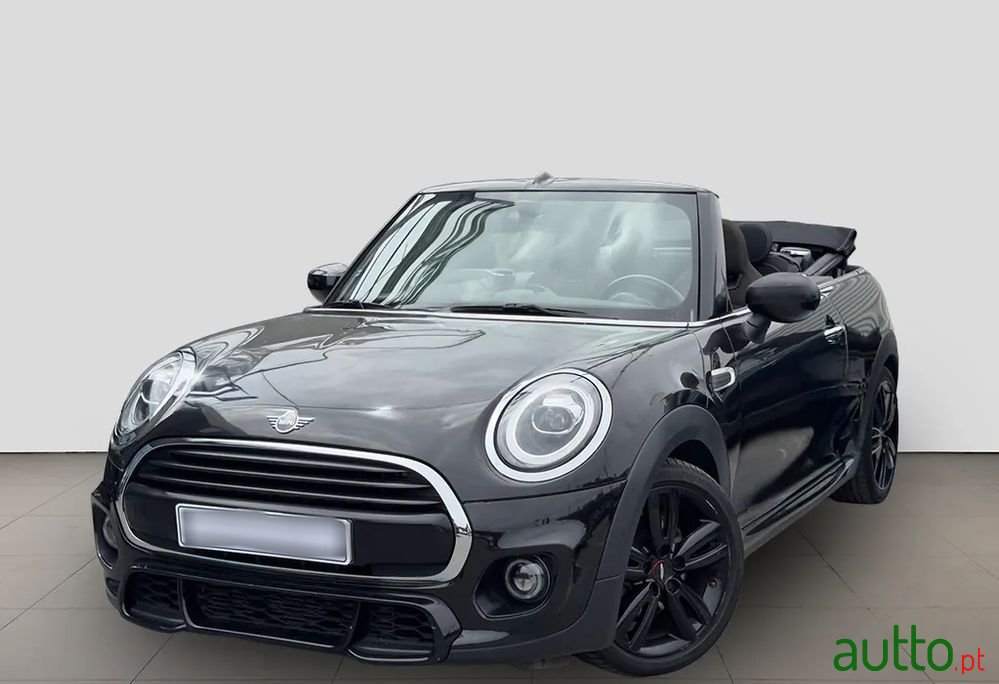 2020' MINI Cooper Auto photo #1