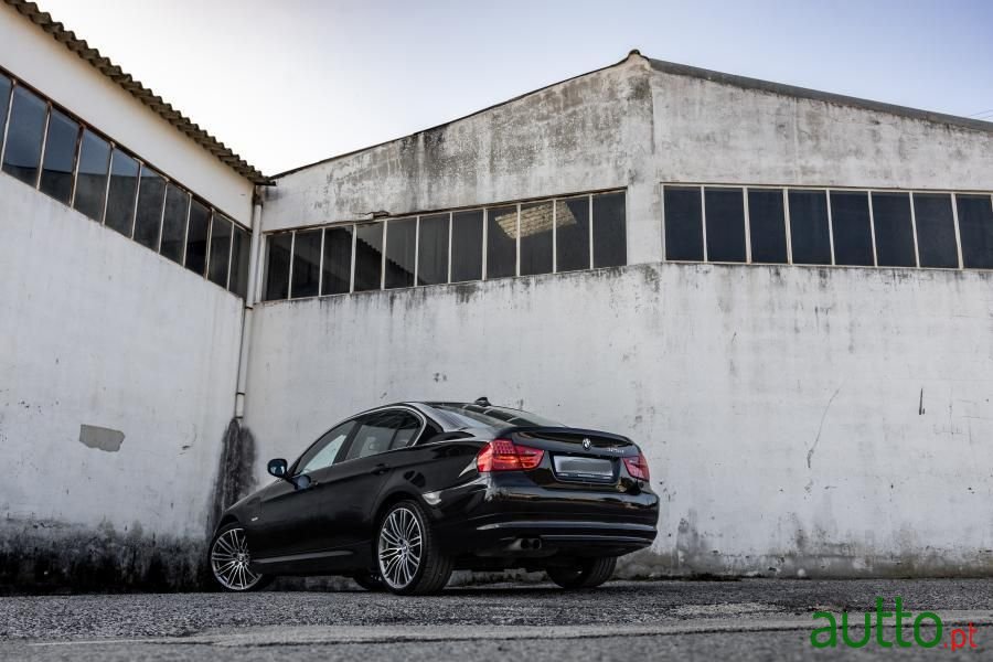 2008' BMW Série 3 photo #2